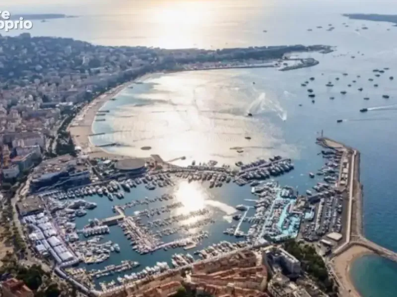 Photo Commerce à Cannes au prix de 499 999€