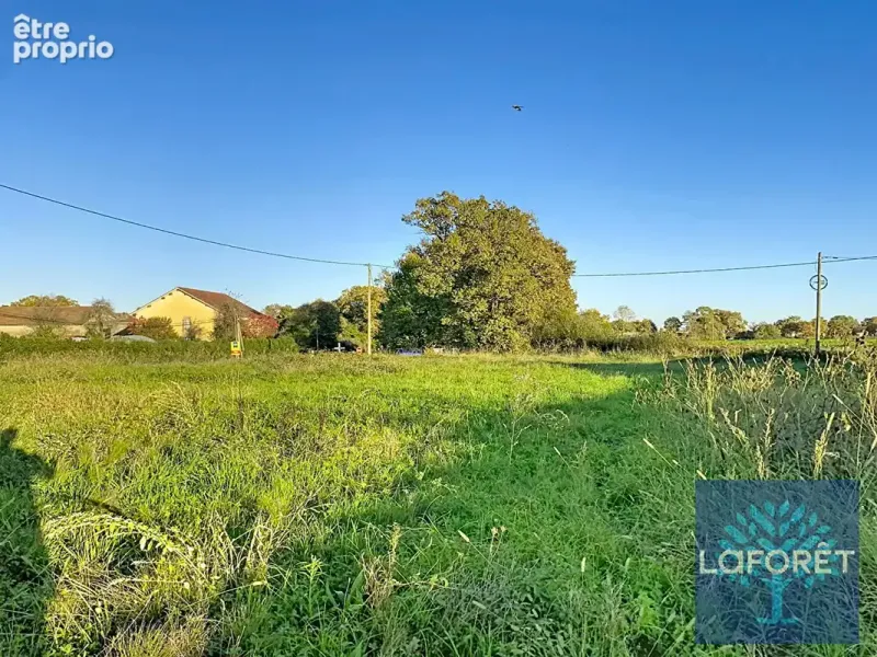 Photo Terrain à Clermont au prix de 45 500€