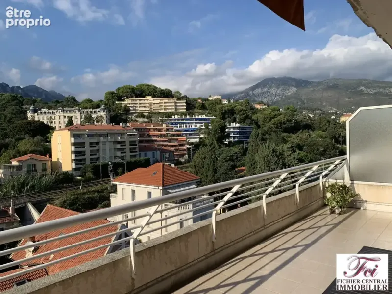 Photo Appartement à Menton au prix de 339 200€