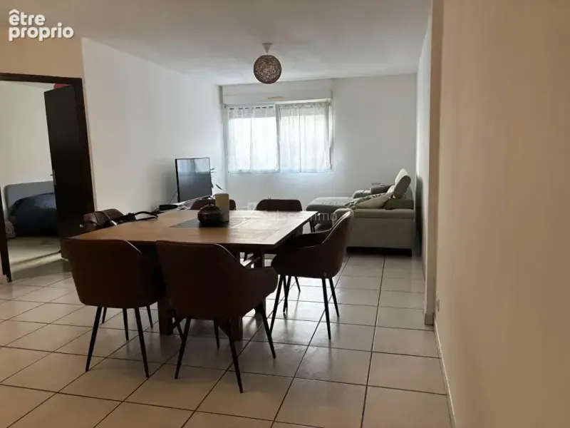 Photo Appartement à Franois au prix de 138 000€