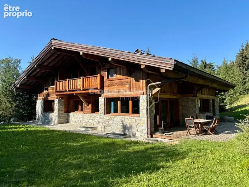 Photo Maison à Demi-Quartier au prix de 3 900 000€
