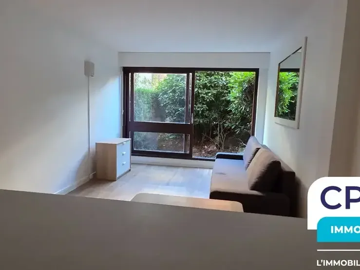 Photo Appartement à Le Chesnay au prix de 132 000€