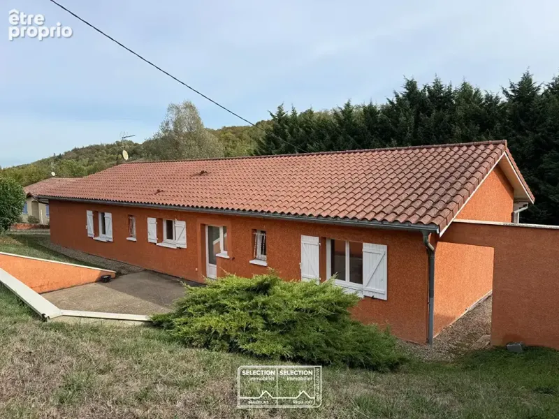 Photo Maison à Pouilly-Le-Monial au prix de 320 000€