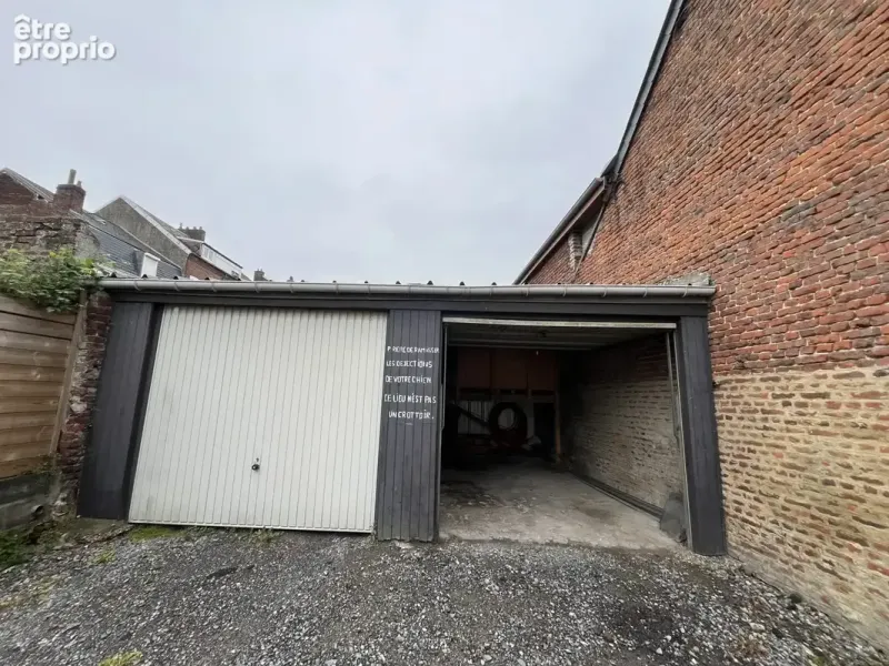 Photo Parking à Le Cateau-Cambresis au prix de 12 200€