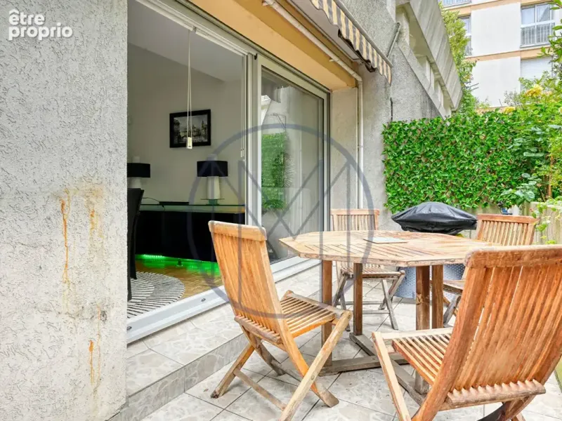 Photo Maison à Versailles au prix de 589 000€