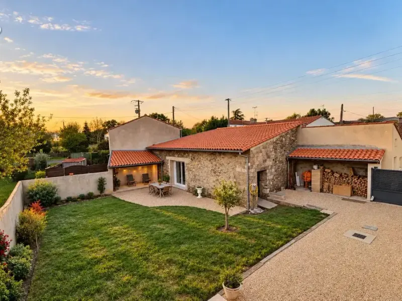 Photo Maison à Vieillevigne au prix de 299 000€