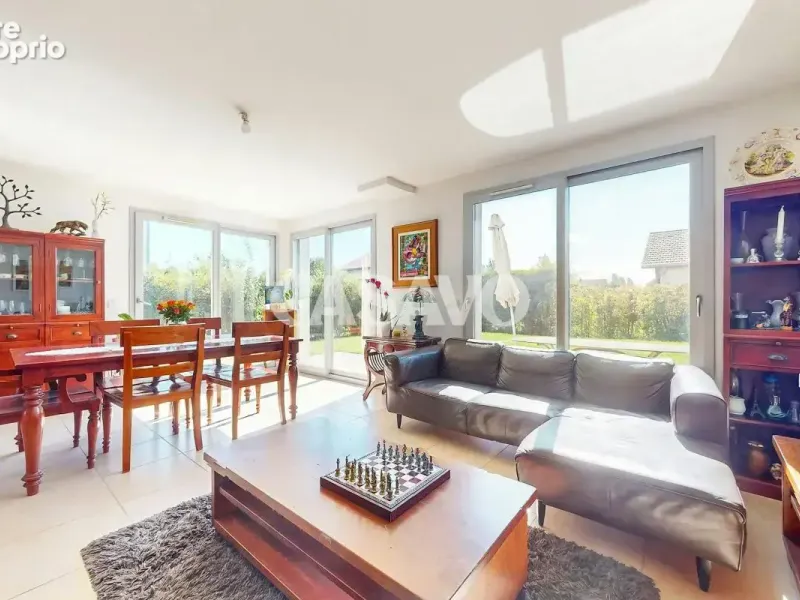 Photo Maison à Segny au prix de 630 000€