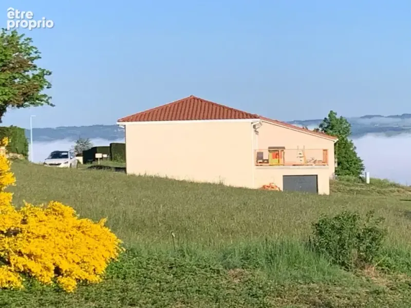 Photo Terrain à La Chapelle-D'aurec au prix de 60 800€