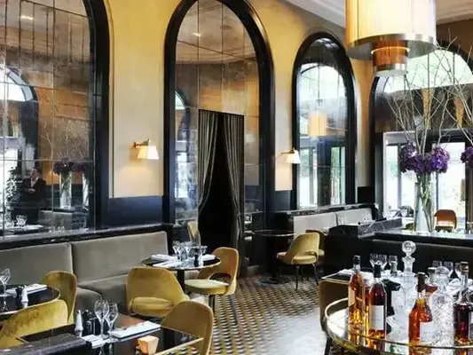 Photo Commerce à Orleans au prix de 876 800€