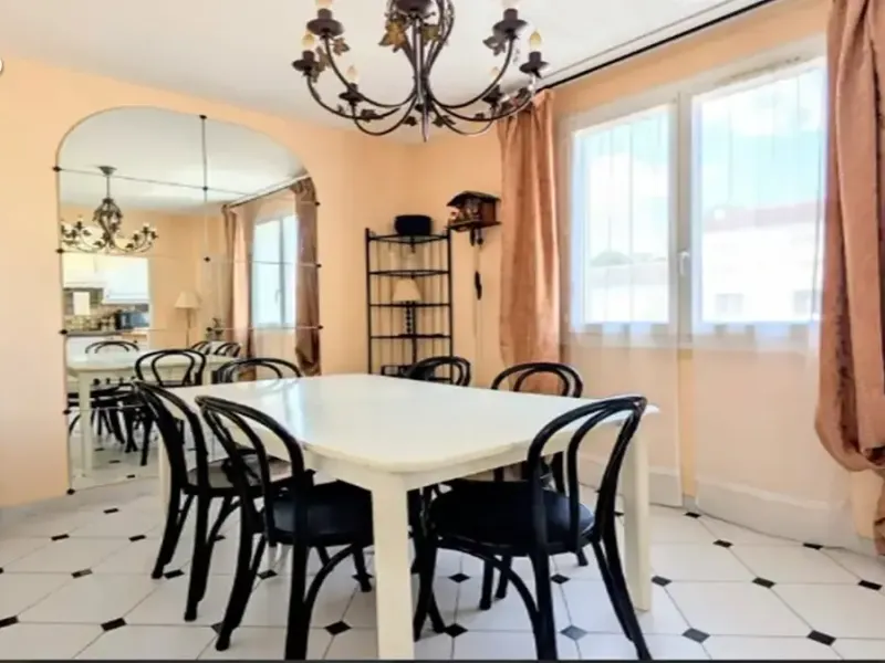 Photo Maison à Plaisir au prix de 309 500€