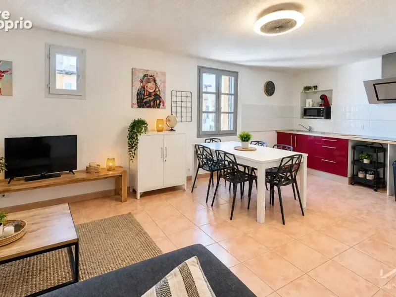 Photo Appartement à Saint-Paul-Trois-Chateaux au prix de 839 900€