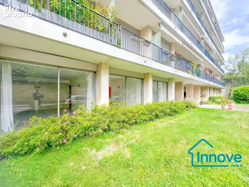 Photo Appartement à Versailles au prix de 299 000€