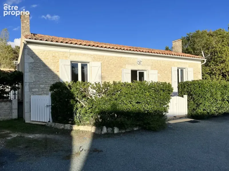 Photo Maison à Saint-Pierre-D'oleron au prix de 251 828€