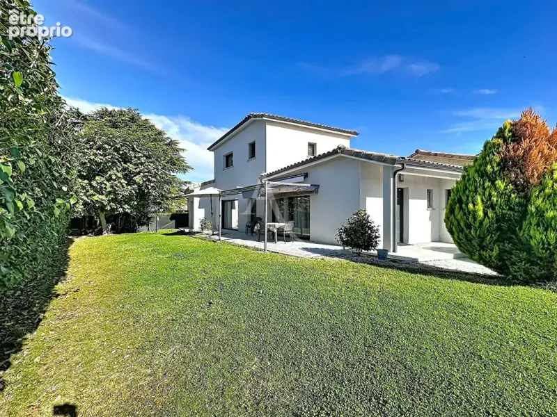 Photo Maison à Bruguieres au prix de 359 000€