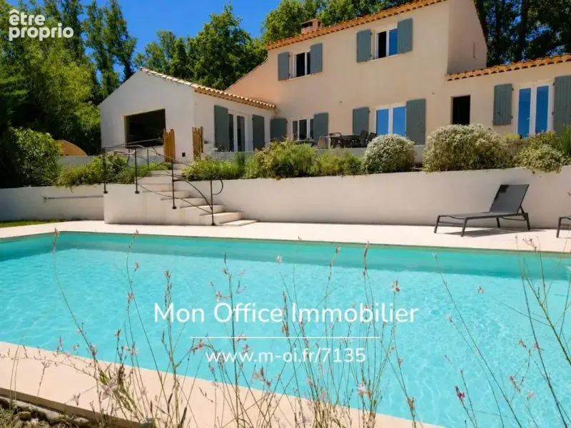 Photo Maison à Lauris au prix de 968 500€