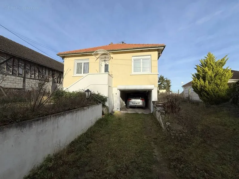 Photo Maison à Souligny au prix de 139 500€