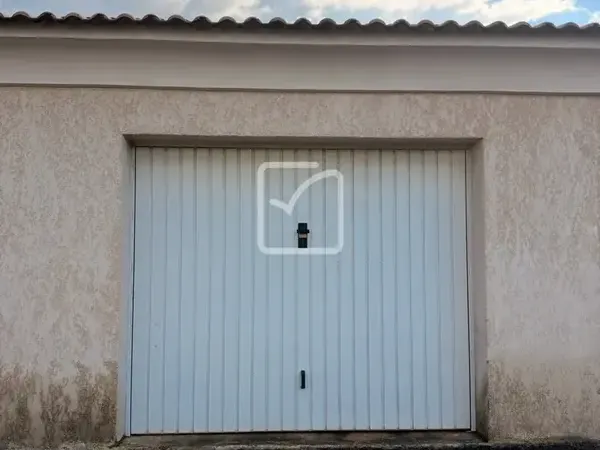 Photo Parking à Borgo au prix de 25 000€