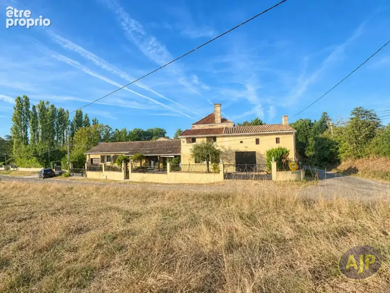 Photo Maison à Nerigean au prix de 243 650€