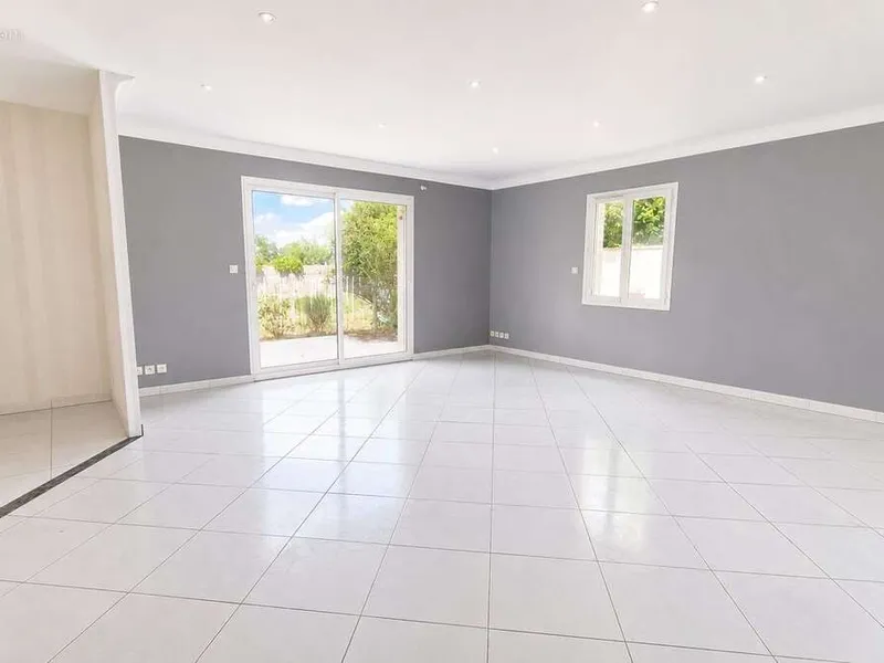 Photo Maison à Joue-Les-Tours au prix de 319 000€