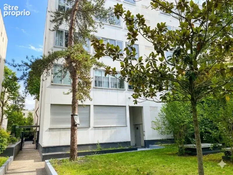 Photo Appartement à Neuilly-Sur-Seine au prix de 660 000€