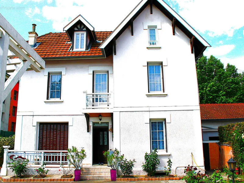 Photo Maison à Le Pont-De-Claix au prix de 390 000€