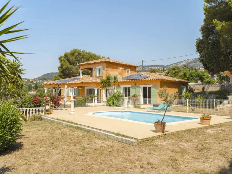 Photo Maison à Ollioules au prix de 1 144 000€