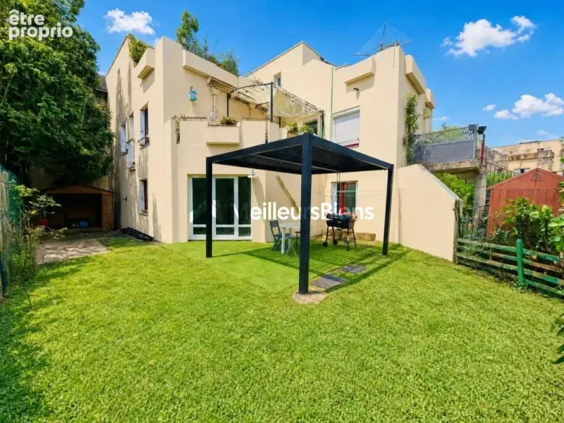 Photo Appartement à Le Mee-Sur-Seine au prix de 186 000€