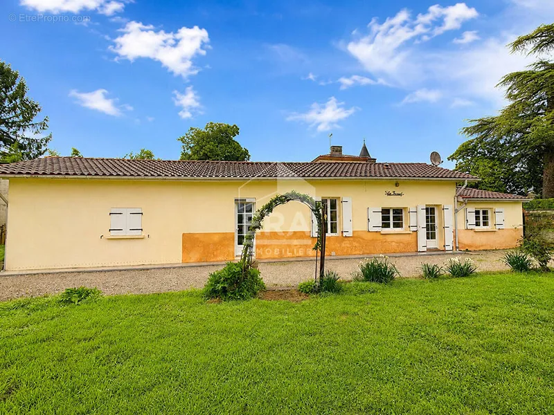 Photo Maison à Villeneuve au prix de 149 500€