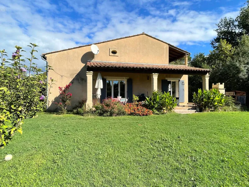 Photo Maison à Uzes au prix de 395 000€