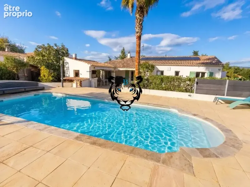 Photo Maison à Le Muy au prix de 485 000€