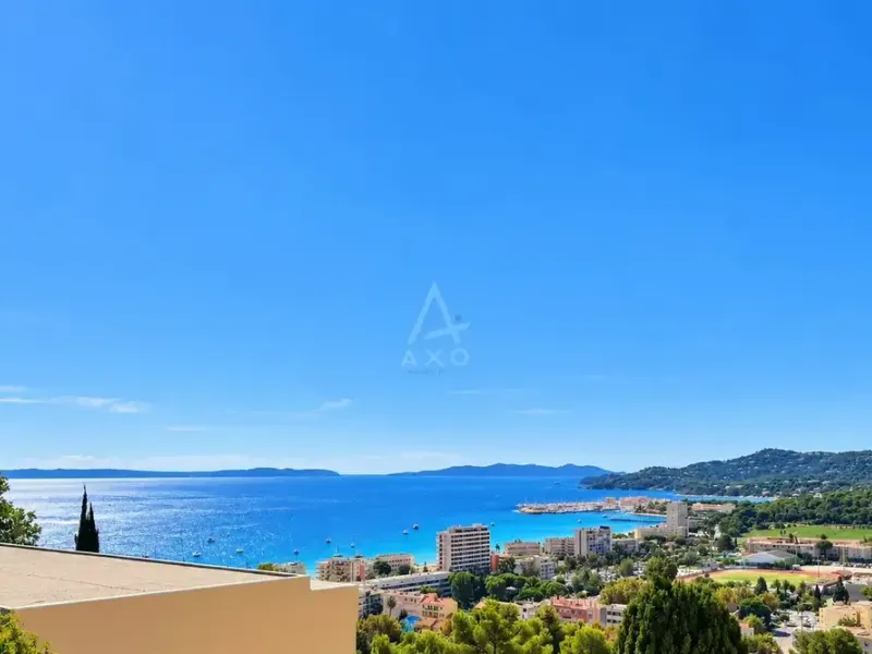 Photo Appartement à Le Lavandou au prix de 285 000€