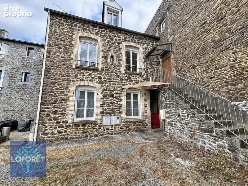 Photo Maison à Fougeres au prix de 175 000€