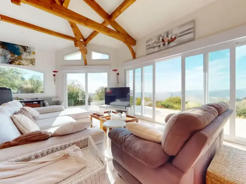 Photo Maison à Beaujeu au prix de 375 000€