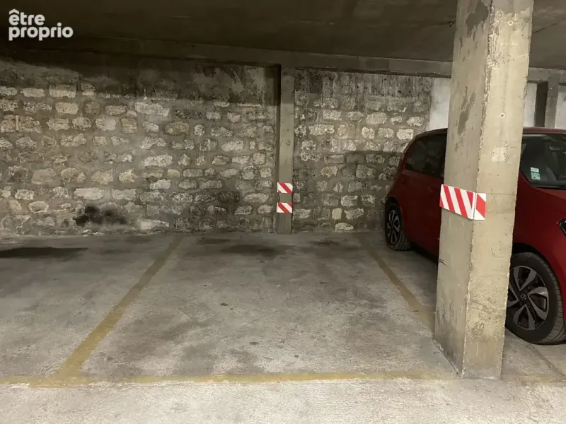 Photo Parking à Paris-13e au prix de 12 000€