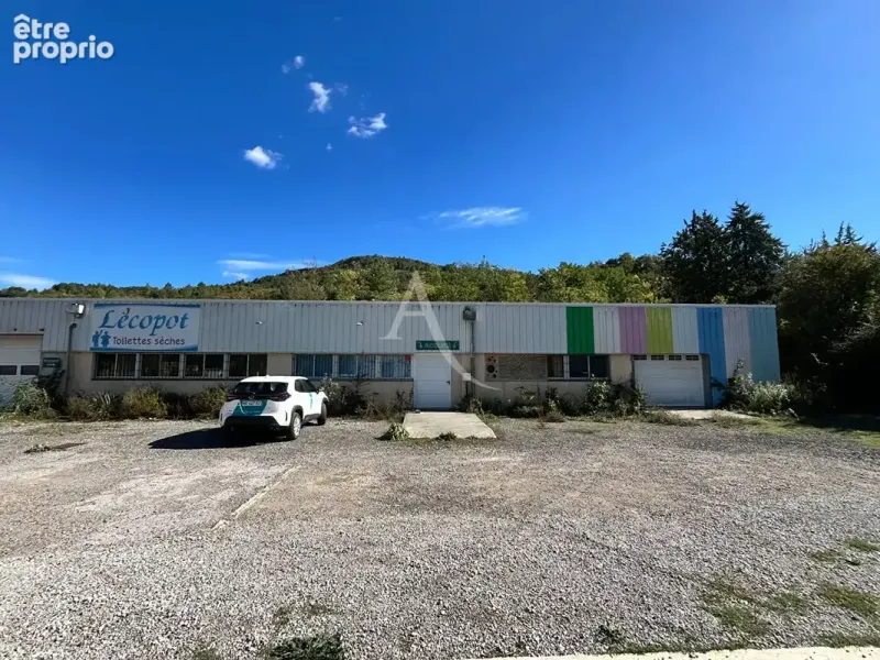 Photo Commerce à Couiza au prix de 180 000€
