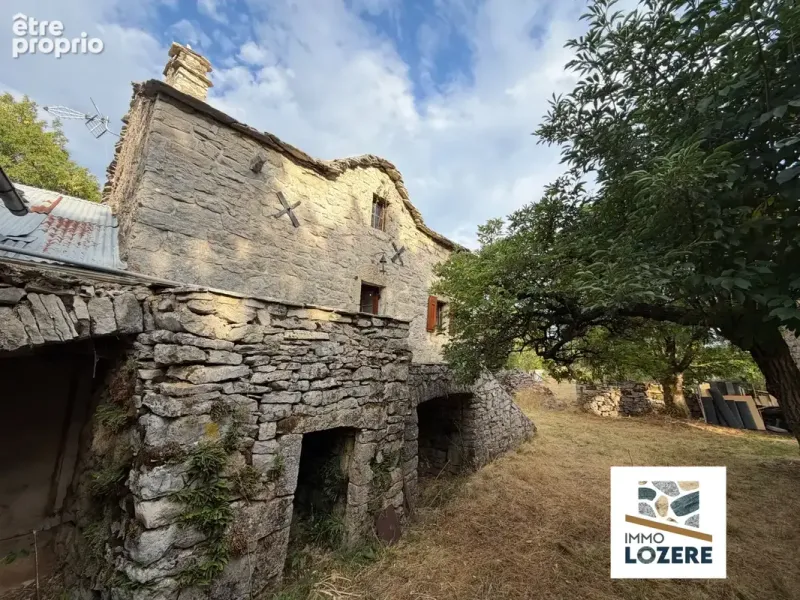 Photo Maison à Chanac au prix de 125 000€