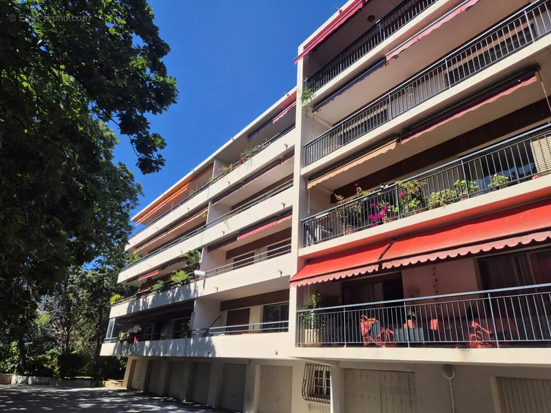 Photo Appartement à Toulon au prix de 252 000€