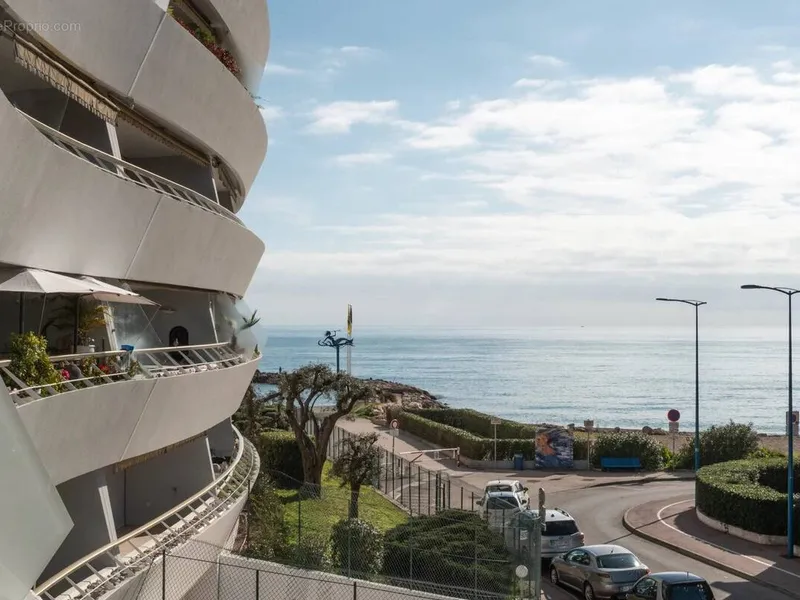 Photo Appartement à Villeneuve-Loubet au prix de 399 500€