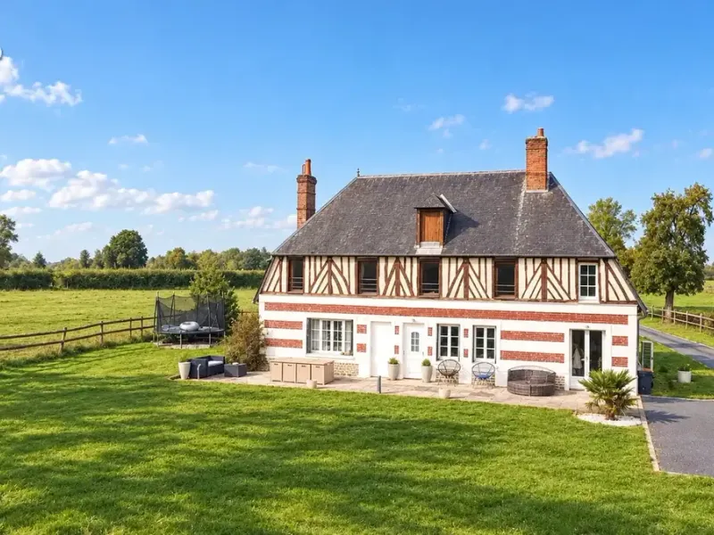 Photo Maison à Courtonne-Les-Deux-Eglises au prix de 295 000€