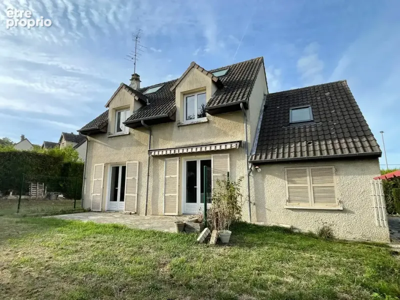 Photo Maison à Rosny-Sur-Seine au prix de 294 000€