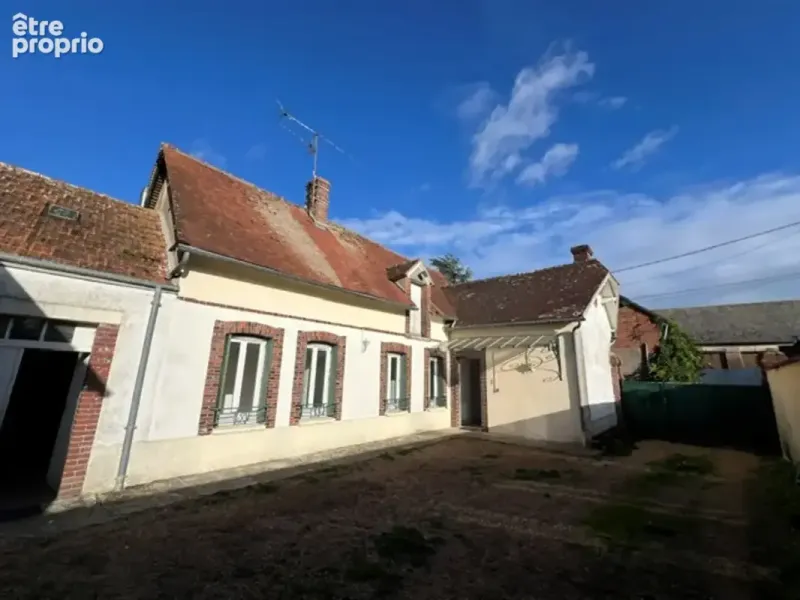 Photo Maison à Saint-Piat au prix de 201 400€
