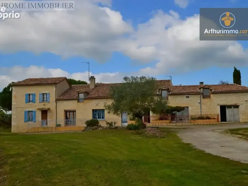 Photo Maison à Duras au prix de 639 280€