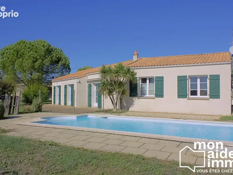 Photo Maison à Benet au prix de 250 000€