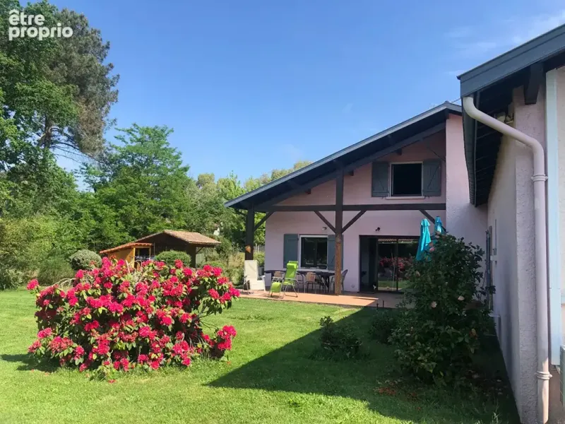 Photo Maison à Pissos au prix de 340 000€