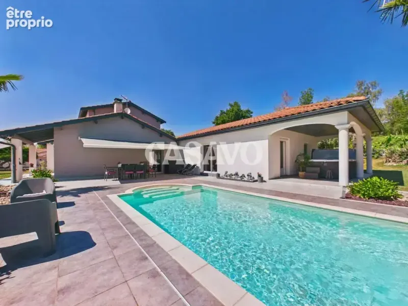 Photo Maison à Caluire-Et-Cuire au prix de 579 000€