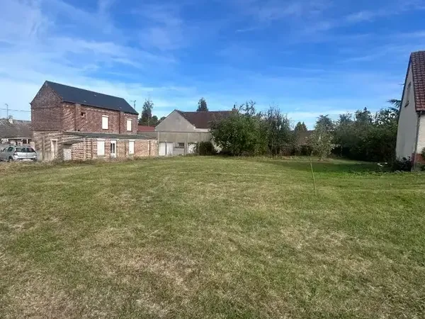 Photo Terrain à Hermes au prix de 73 000€