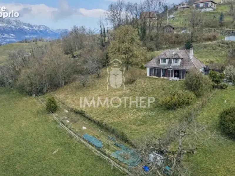 Photo Maison à Saint-Jean-Le-Vieux au prix de 299 000€