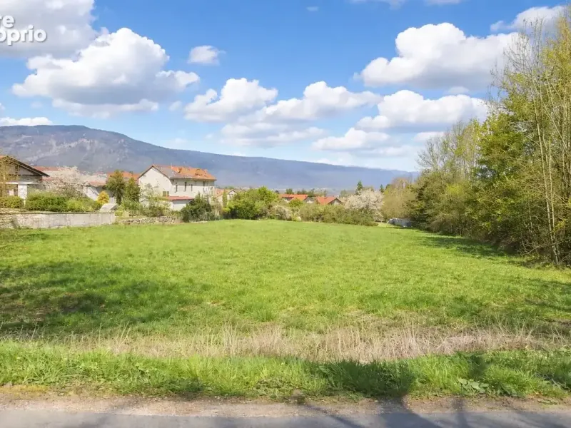 Photo Terrain à Vulbens au prix de 243 800€