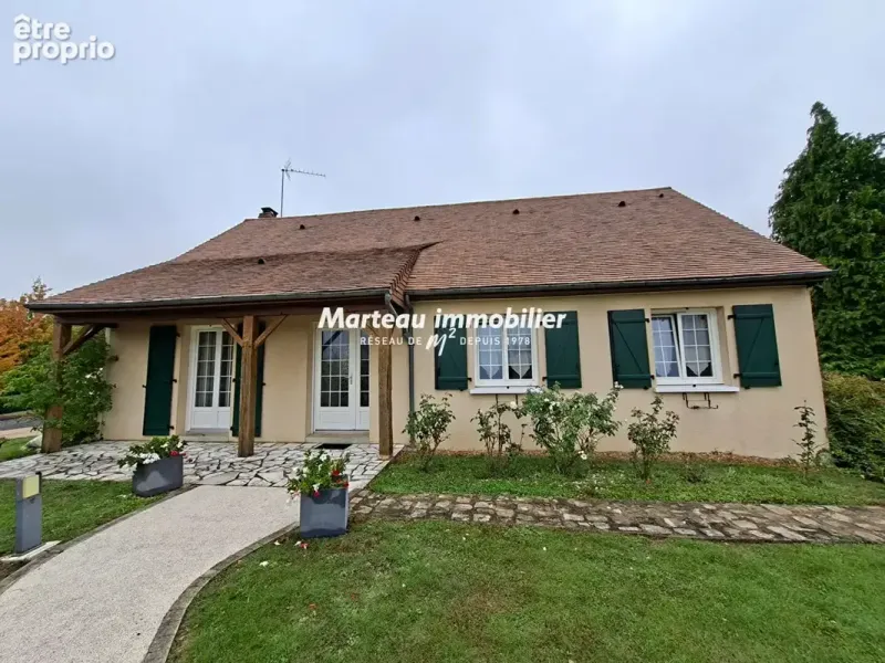 Photo Maison à Saint-Gervais-En-Belin au prix de 239 200€