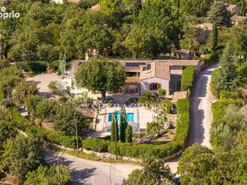Photo Maison à Saint-Cezaire-Sur-Siagne au prix de 795 000€